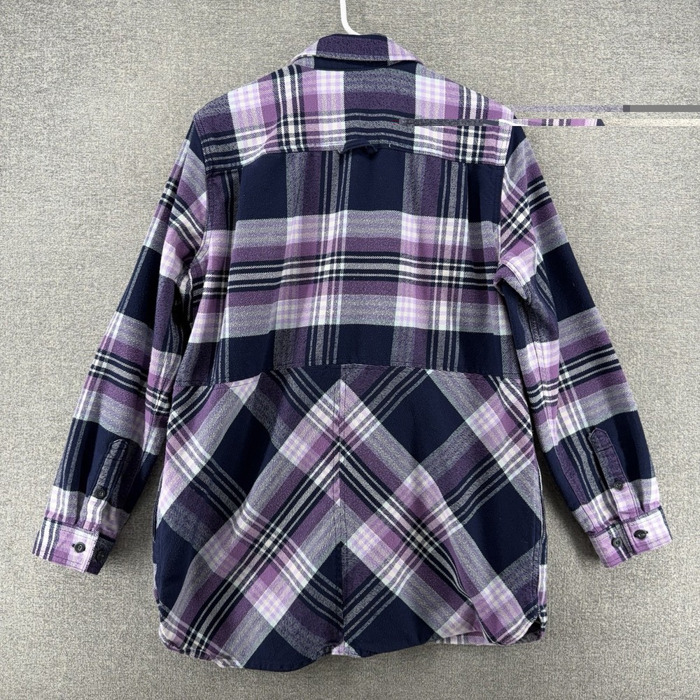 Duluth Trading Flannel Shacket Women Size Large Purple Plaid Long Sleeve Cottage - Picture 2 of 10